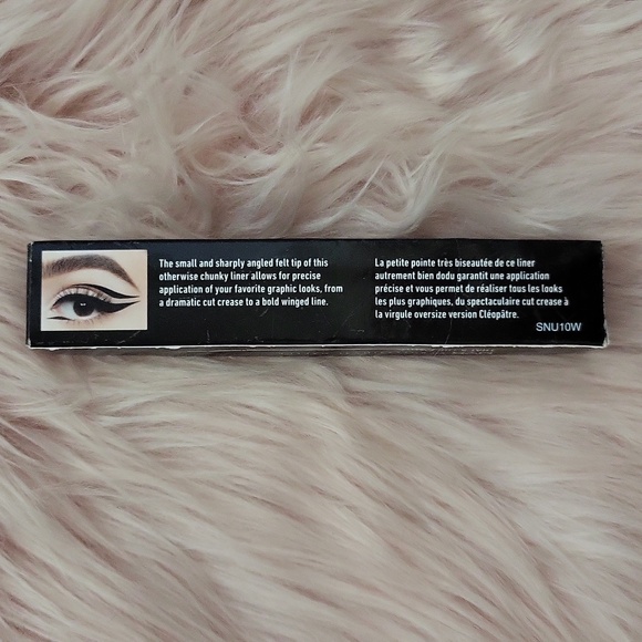 NYX THAT'S THE POINT SUPER EDGY Liquid Eyeliner - Picture 2 of 4